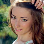 Pic of Beautiful Young Poser Lian Getting Naked Outdoors in Nature by Femjoy (16 photos) | Erotic Beauties