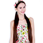 Pic of Brunette in cute dress - part 728 at Teen Sex Pic