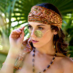 Pic of Elena Generi in Positive Vibes - Tribute To Beauty