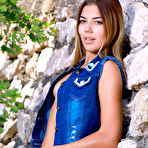 Pic of Maddison - Rock Wall at HQ Sluts