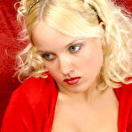 Pic of sweet teens showing their beautiful naked bodies pics