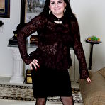 Pic of Curvy American housewife getting wet and wild