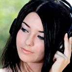 Pic of Olivia F - Lotus