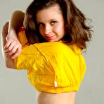 Pic of Sexy babe exposing perfect figure