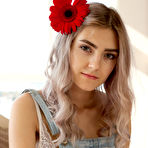 Pic of Eva Elfie - MetArt