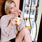 Pic of Hilary Wind Petite Nude Blondie