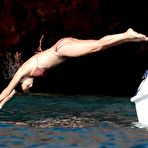 Pic of Natalie Imbruglia sexy in bikini on a boat