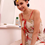 Pic of Babe is getting ready to go on a first date, and before that she decides to play. So she stayed at home, having fun with herself for the whole night. free pictures