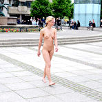 Pic of Nude in Public - Public Nudity - Naked In Public - Outdoor - Exhibtionism - Flashing - NIP-Activity.com