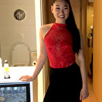 Pic of Malaysian Maid Fang Earning Money In Her Spare Time