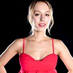 Pic of Cum Fetish Porn - Cum Sex Play with Kira Thorn