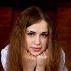Pic of Teen Wanda A strips, stretches legs and smothers hand against the tight beaver