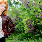 Pic of Beautiful nude softcore posing from the redhead foxy that spends time in poppy field