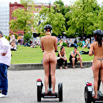 Pic of Nude in Public - Public Nudity - Naked In Public - Outdoor - Exhibtionism - Flashing - NIP-Activity.com