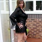 Pic of Busty women & big tits housewives looking for sex