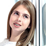 Pic of Sexy girl shows off hot sexy teens pussy