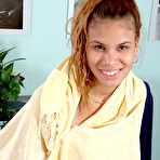 Pic of Gabby in Gabby in latinas