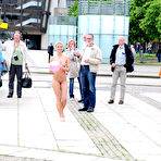 Pic of Nude in Public - Public Nudity - Naked In Public - Outdoor - Exhibtionism - Flashing - NIP-Activity.com