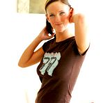 Pic of English amateur Emily shows off her perfect breasts (Simonscans)