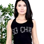 Pic of Nicol Black - She likes to get naked when she works out - Spicy Nubiles