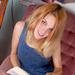 Pic of Natural Girl Amarna Miller | The Hairy Lady Blog