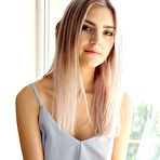 Pic of Lady Jay - Adorable blonde shows us her pretty body in bed - Spicy Nubiles