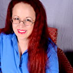 Pic of Hairy chubby American housewife playing alone