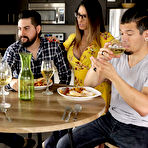 Pic of MyFamilyPies Chloe Cherry & Dava Foxx Fucking With Brother - Nubile Films Videos and Pictures