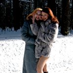 Pic of Naked Snow Birds