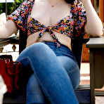 Pic of Ophelia Palantine Hot Ass in Jeans