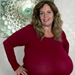 Pic of Suzie - Braless MILF - Divine Breasts - Curvy Girl Nudes