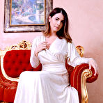 Pic of Alice Kelly does not wear panties under her silky elegant dress