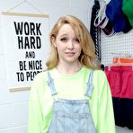 Pic of ShopLyfter Nikole Nash &ndash; Favor For Freedom