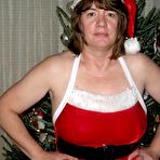 Pic of WifeBucket | This mature wife sure loves creampies