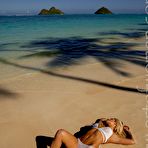 Pic of Extreme bikinis for sexy women. The-bikini.com micro bikinis 