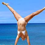 Pic of Extreme bikinis for sexy women. The-bikini.com micro bikinis 