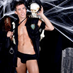 Pic of Treats For The Slutty Tricks