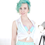 Pic of 18 Videoz - // - Blue-haired teeny anal debut