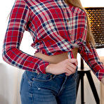 Pic of 18 Videoz - // - Autumn romance and first anal