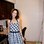 Pic of WifeCrazy Stacie cooking tips