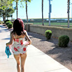 Pic of WifeCrazy Stacie flashing day