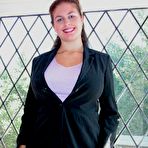 Pic of DeniseDavies - Suits You Madame picture gallery