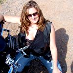 Pic of CuckoldMILF.com : raw amateur cuckold and gangbang action