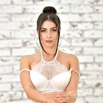 Pic of King's Spa: Tru Kait - PICSPORNER.COM