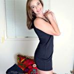 Pic of Peyton Robbie unzips her dress