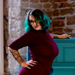 Pic of Galda Lou Tease The Ivory Nothing But Curves - Prime Curves