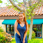 Pic of Titania Does Some Shopping Cosmid
