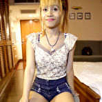 Pic of APPLE BOTTOM ASIAN Fucks Stranger on Free Tuktuk Patrol Galleries