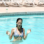 Pic of WifeCrazy Stacie vacation voyeur