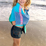 Pic of 
   Little Summer : Free Teen Porn Videos and Pictures!
  
